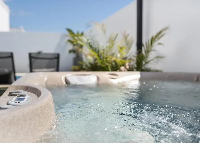 Abeto * Yaiza (Lanzarote)